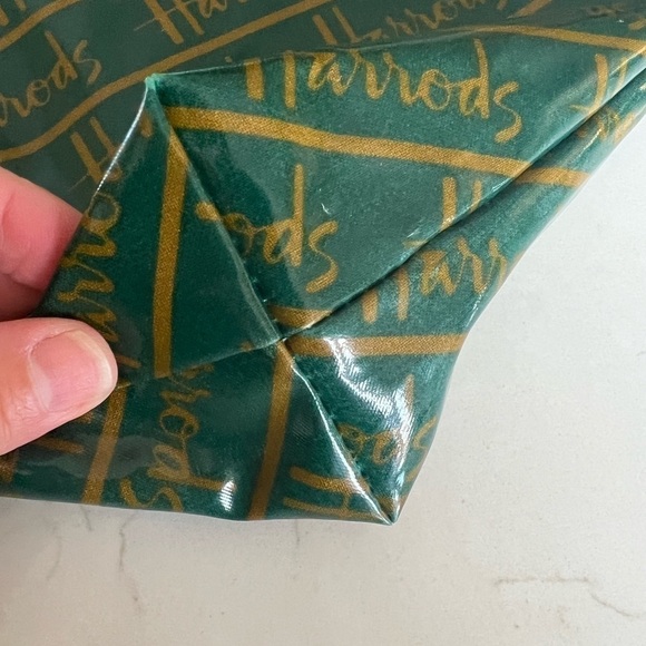 Vintage Harrods Cotton PVC Coated Reusable Signature Tote / 14" x 15" - Picture 7 of 9